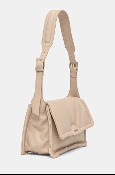 Кожаная сумочка Guess EVA