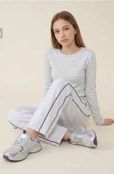 Спортивні штани wide leg з контрастним кантом - сірий