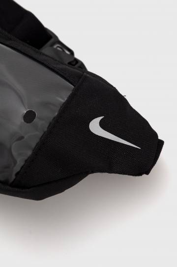 Сумка на пояс Nike цвет чёрный Сумка на пояс Nike цвет чёрный