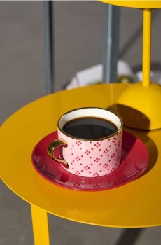 Чашка з блюдцем - рожевий