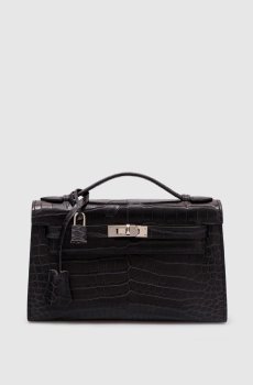 Черная сумка из кожи крокодила