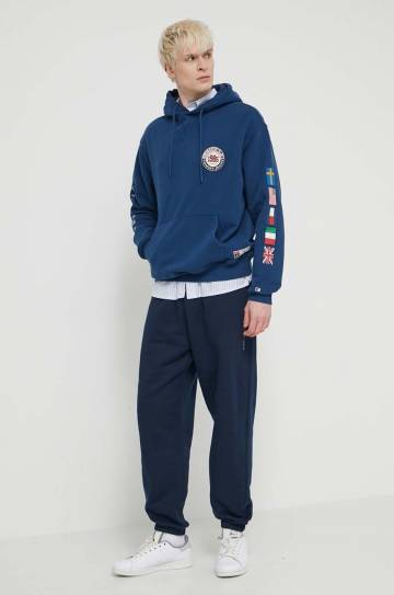 Хлопковая кофта Tommy Jeans Archive Games мужская цвет синий с капюшоном с принтом DM0DM19544 Хлопковая кофта Tommy Jeans Archive Games мужская цвет синий с капюшоном с принтом DM0DM19544
