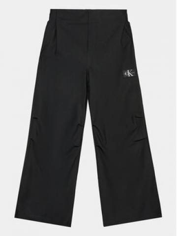 Calvin Klein Jeans Штани з тканини Modern IG0IG02288 Чорний Regular Fit Calvin Klein Jeans Штани з тканини Modern IG0IG02288 Чорний Regular Fit