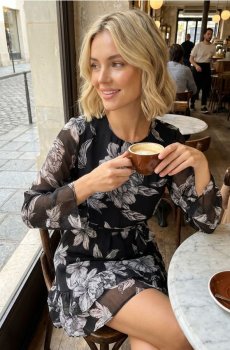 Мінісукня з квітковим принтом - різнобарвний