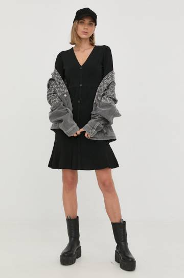 Платье Karl Lagerfeld цвет чёрный mini прямая Платье Karl Lagerfeld цвет чёрный mini прямая