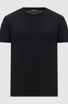 Черная футболка с перфорацией