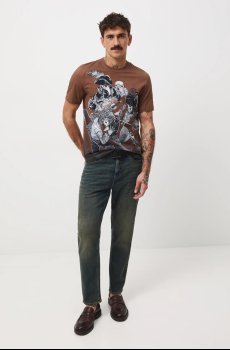 Футболка Medicine