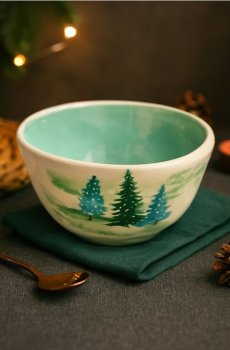 Миска - блідо-зелений