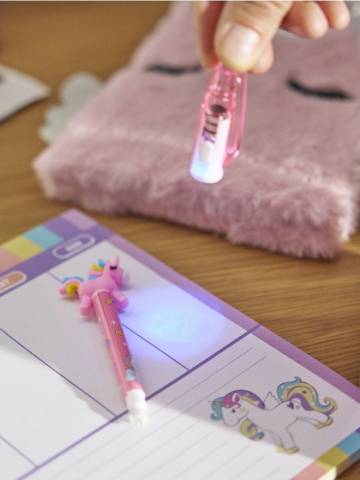 Ручка з невидимим чорнилом і світлом UV LED - рожевий Ручка з невидимим чорнилом і світлом UV LED - рожевий