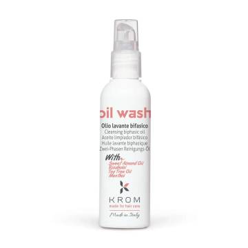 Двухфазное очищающее масло для волос Krom Oil Wash с маслом сладкого миндаля, маслом чайного дерева и ментолом, 100 мл Двухфазное очищающее масло для волос Krom Oil Wash с маслом сладкого миндаля, маслом чайного дерева и ментолом, 100 мл