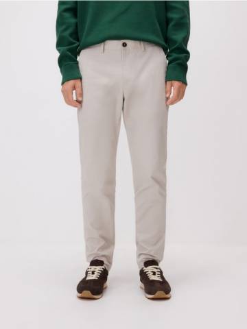 Reserved - Бавовняні штани чінос слім - світло-сірий - 254BK-09X