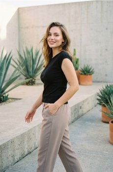 Бавовняна футболка - чорний