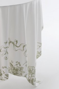 Молочна скатертина зі святковим принтом 140х220 см