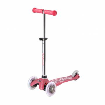 Детский самокат Micro Mini Deluxe Fairy Glitter LED трехколесный, розовый, от 2 лет (MMD208) Детский самокат Micro Mini Deluxe Fairy Glitter LED трехколесный, розовый, от 2 лет (MMD208)