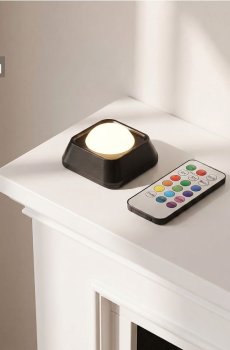 Бездротова RGB LED-лампа з пультом керування - чорний