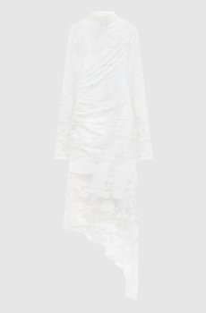 Белое платье в цветочный узор