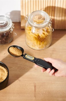 KITCHEN SCALE - чорний