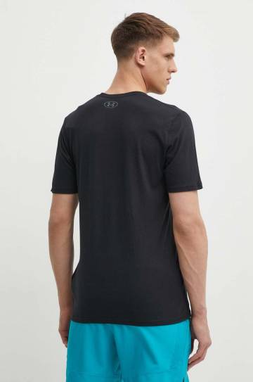 Футболка Under Armour мужской цвет чёрный с принтом Футболка Under Armour мужской цвет чёрный с принтом