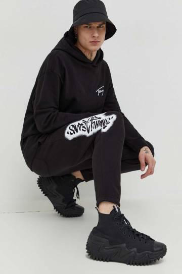 Спортивные штаны Tommy Jeans цвет чёрный с принтом Спортивные штаны Tommy Jeans цвет чёрный с принтом