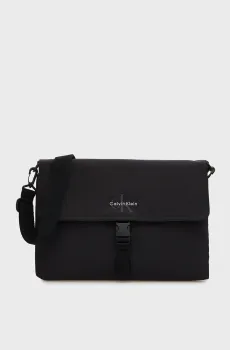 Мужская черная сумка для ноутбука BOLD SLEEVE W/ STRAP Черный ONESIZE Calvin Klein LV04D1222G