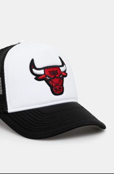 Кепка New Era NBA Flower Trucker Bulls