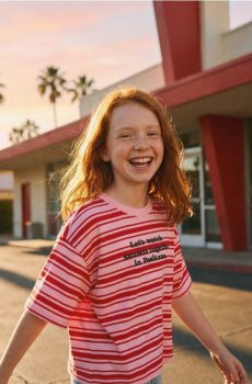 Бавовняна футболка в смужку - різнобарвний