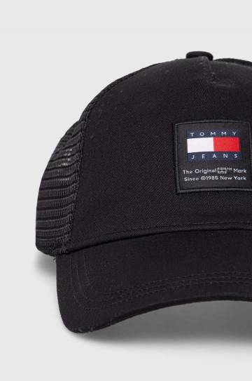 Кепка Tommy Jeans цвет чёрный с аппликацией Кепка Tommy Jeans цвет чёрный с аппликацией