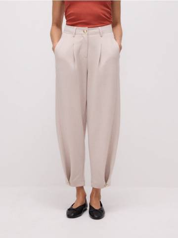 Reserved - LADIES` TROUSERS - нюдовий - YU022-02X Reserved - LADIES` TROUSERS - нюдовий - YU022-02X