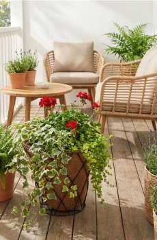 Металеве садове кашпо з корковою вкладкою - чорний