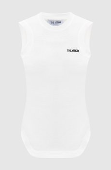 Белый топ с логотипом