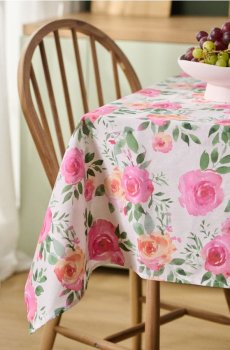 Скатертина з квітковим візерунком - рожевий