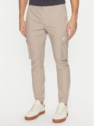 Calvin Klein Jeans Joggery J30J327614 Бежевий Skinny Fit Calvin Klein Jeans Joggery J30J327614 Бежевий Skinny Fit