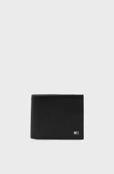 Мужской черный кожаный кошелек FLAG MINI CC Черный ONESIZE Tommy Hilfiger AM0AM13958