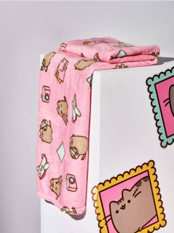 Ковдра Pusheen - пастельний рожевий Ковдра Pusheen - пастельний рожевий
