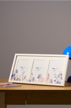 Рамка для фотографій з квітами - різнобарвний