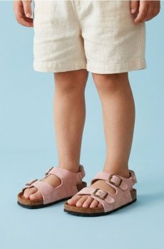 Сандалі з пряжками та ремінцем - рожевий