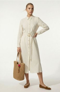 Віскозна сорочкова міді сукня з домішкою льону - нюдовий