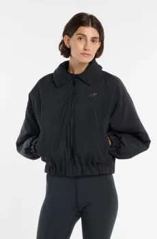 Женская черная куртка Woven Bomber Jacket Черный XS New Balance WJ61D8YXBK