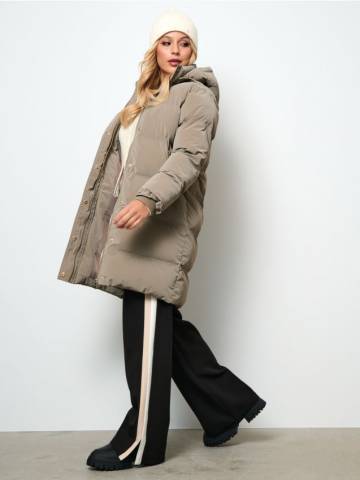 Куртка з каптуром - пильно-коричневий Куртка з каптуром - пильно-коричневий