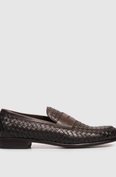 Коричневые кожаные лоферы с плетением