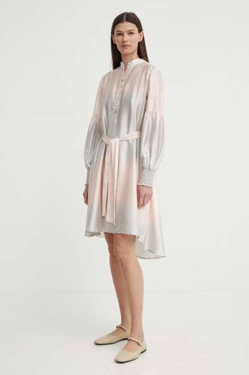 Платье Bruuns Bazaar FadingBBChalinas цвет бежевый mini расклешённое BBW3843 Платье Bruuns Bazaar FadingBBChalinas цвет бежевый mini расклешённое BBW3843