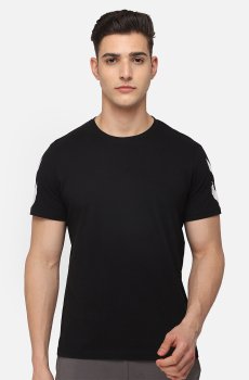hummel Men Black Solid Cotton T-shirt