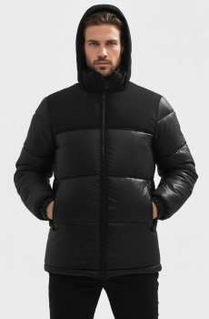 Зимняя куртка с капюшоном мужская черная  B-094
