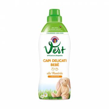 Деликатное средство для стирки Chanteclair Vert для детских вещей, с ароматом сладкого миндаля, 15 стирок, 750 мл