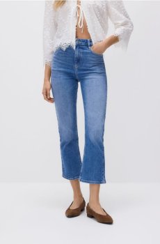 Reserved - Джинси flare - синій - 845IU-05J