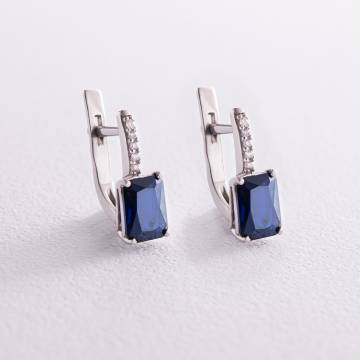 Серебряные серьги с синт. сапфирами и фианитами 2476/1р-NSPH Серебряные серьги с синт. сапфирами и фианитами 2476/1р-NSPH