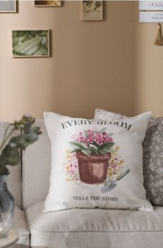 Наволочка з весняним принтом - різнобарвний