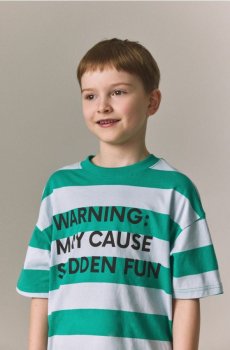 Reserved - Бавовняна футболка у смужку - блідо-блакитний - 023IT-05X