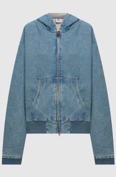 Голубая джинсовая куртка с эффектом потертости