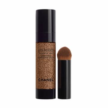 Тональная основа для лица Chanel Les Beiges Water-Fresh Complexion Touch, B40, 20 мл Тональная основа для лица Chanel Les Beiges Water-Fresh Complexion Touch, B40, 20 мл